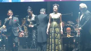 Plácido Domingo y Mon Laferte - Gracias a la Vida (Santiago-Chile 2018)