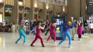 Flash Dance Mob at 30th Street Station Philadelphia, PA