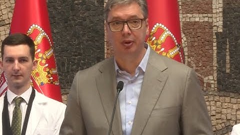 Вучић: Лекар својим присуством враћа наду и снагу пацијенту