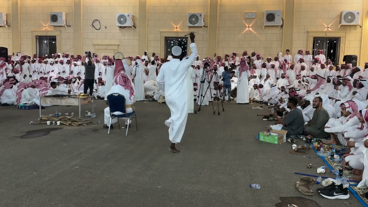 رايح بيشة لحن كم مرة جيت ابي شوفه وردوني ..حاضر عمر 🎼