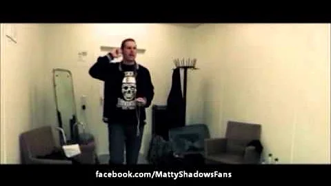 Avenged Sevenfold - M. Shadows Warms Up To Nightmare Backstage