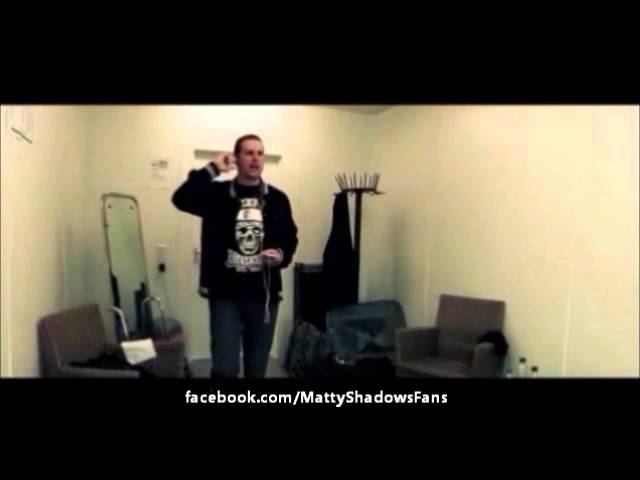 Avenged Sevenfold - M. Shadows Warms Up To Nightmare Backstage class=