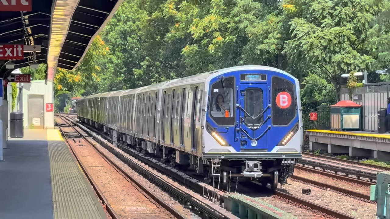 R68 Vs R211 R46, R68/A, & R211 B/Q Train Action at Avenue J - YouTube