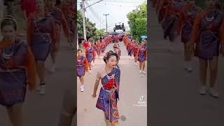 thai Dancing  Thai Dance  Tes River Hymn  Thailand