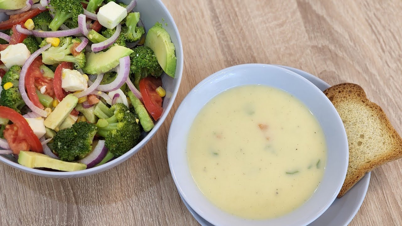 شوربة الشوفلور+سلطة البروكلي و الافوكادو فطور صحي و بنين