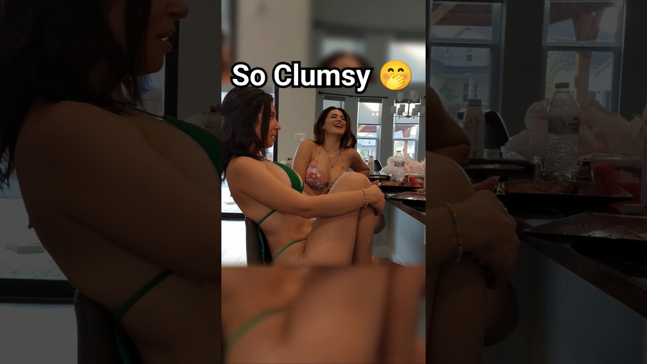 ⁣ops I dropped something 🤣 (@fandybtw)  #effort #pool #fitgirls #alinity #fandy