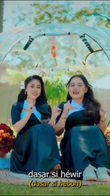 Dasar Si Hewir - Azmy Z Feat Cheryl