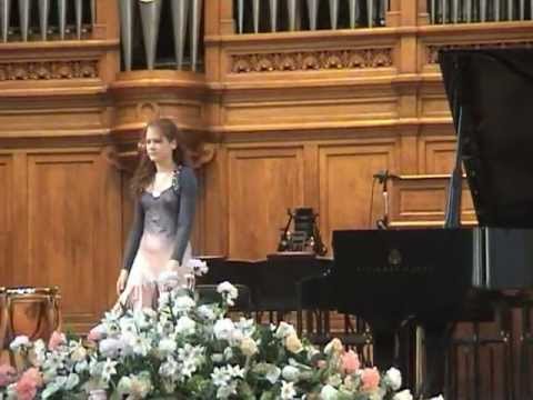 Marina Yakhlakova plays Tchaikovsky-Pletnev: 4 pieces from The Nutcracker Suite