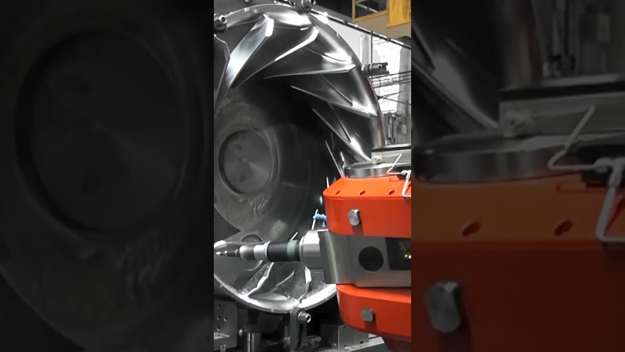 Machining BIG Francis Turbines