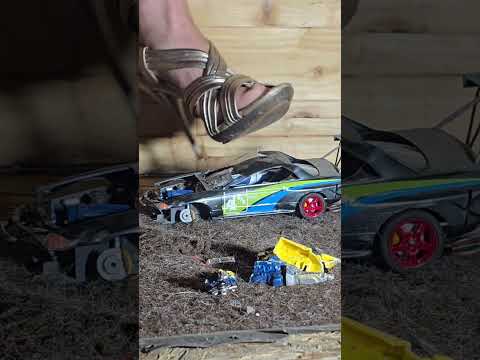 Plastic model car crushed in heels #asmrcrunch #modelcarcrush #highheels #asmrsounds #asmr