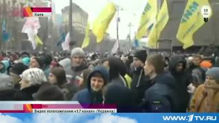 В Киеве митингующие требуют отправить в отставку Кличко