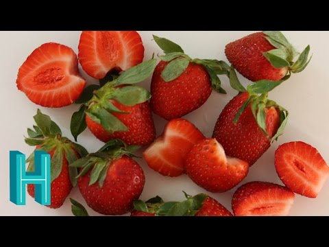 Video: Stroberi Atau Strawberi?