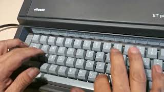 maquina de escribir portátil OLIVETTI ET Personal 510-II electrónica