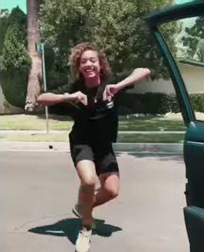 Drake- in my feelings kiki Do you love me challenge