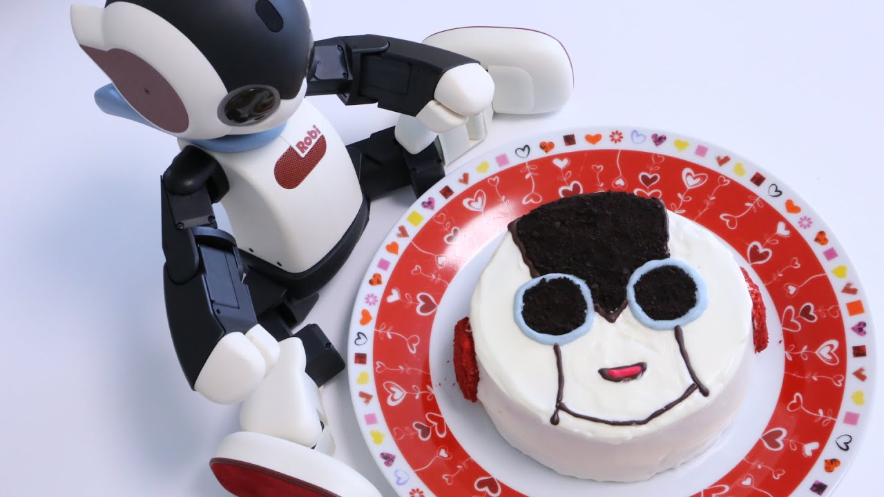 ⁣DIY Robot Robi Oreo Birthday Cake ~Cooking with Robot