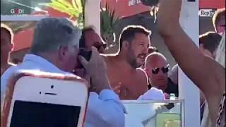 Salvini dj alla console del Papete per la festa per i nostri 100 iscritti