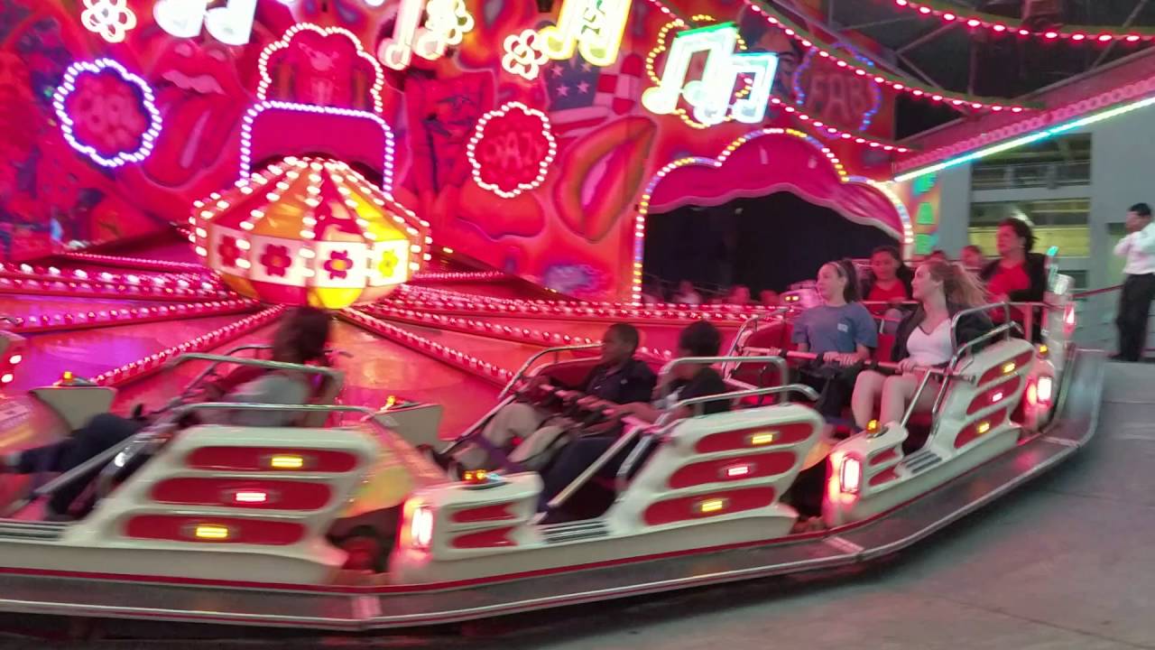 My two loves on the Love Bug @ Texas State Fair. - YouTube