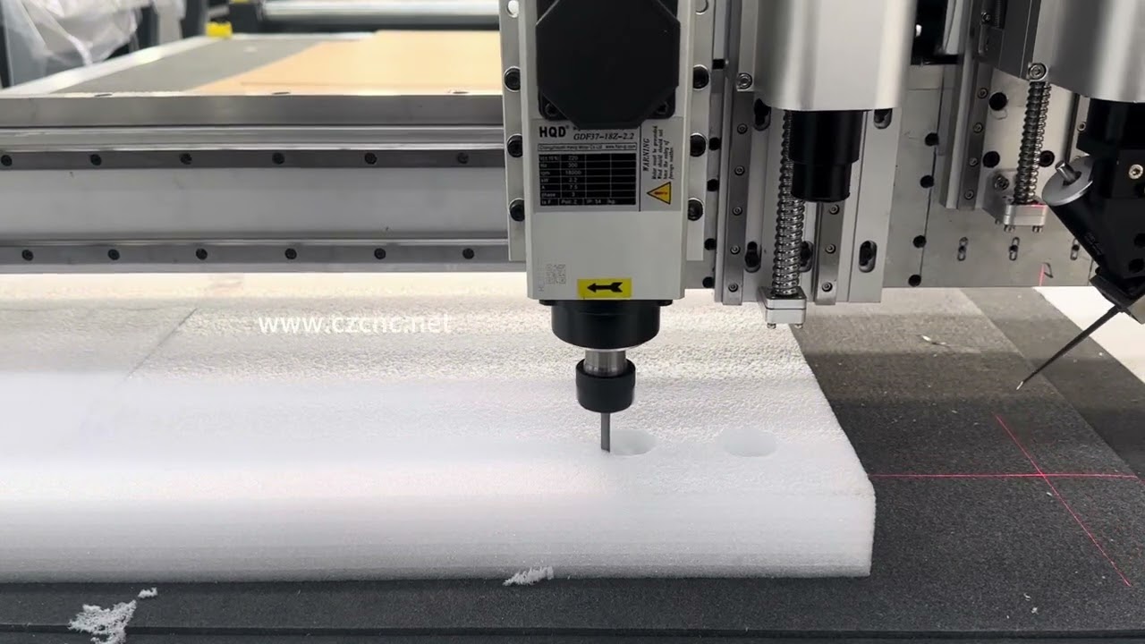 EPE Foam Oscillating Knife Cutting Machine with Milling Tool