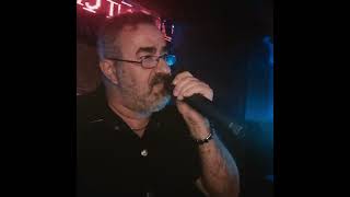 İÇİMDE ÖLEN BİRİ VAR - SİNAN KAPLAN (CANLI SAHNE PERFORMANSI) 