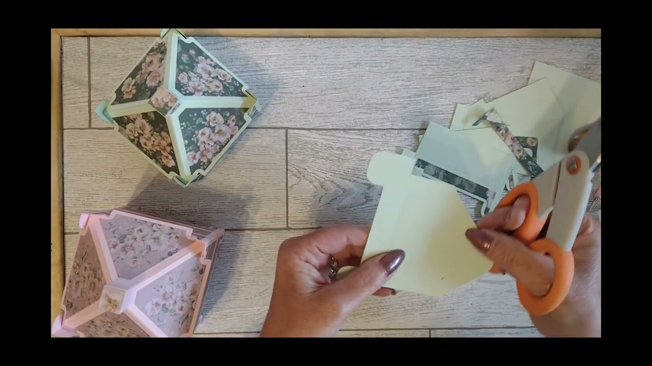 Tonic Studios Pretty Pagoda gift box