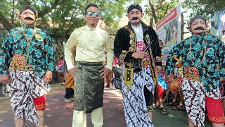 Memakai Baju Melayu Di Acara Kirab Budaya Hari Jadi Kabupaten Semarang ke 503