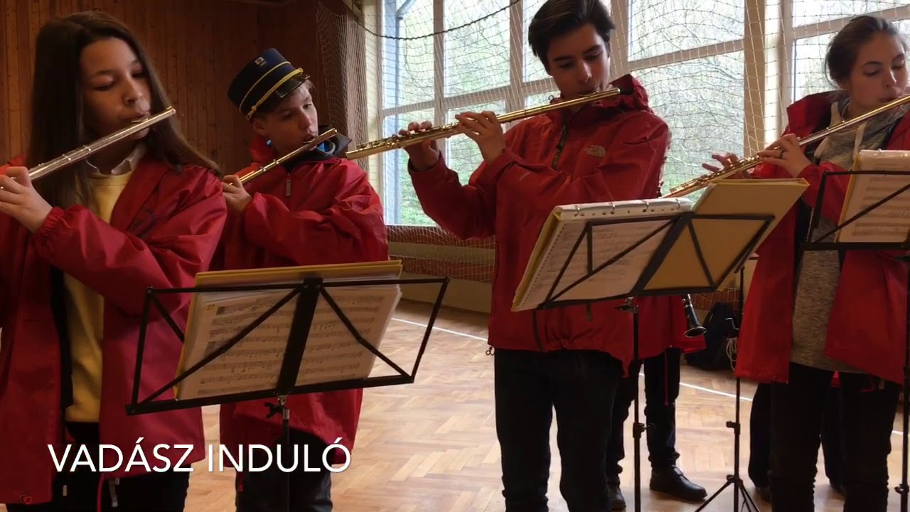 Gyermekvasút napja - Zenélés az időkapszula nyitása előtt