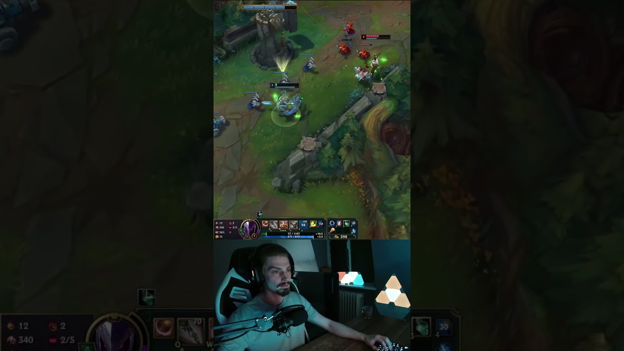 Azir clutch baits Jayce in masters elo 