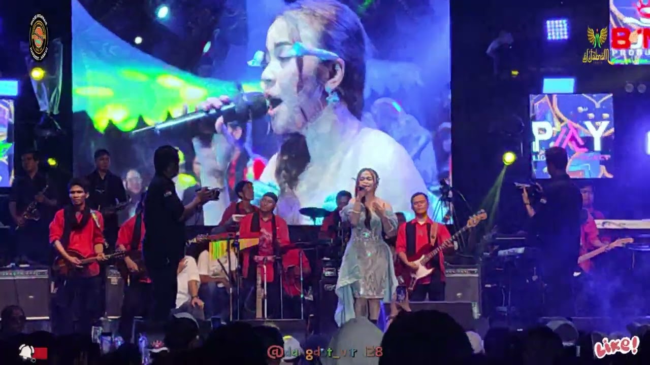 DIBALIK PENANTIAN @TASYA ROSMALA @KONSER MARDATILA GROUP JL. LONTAR RAYA - TANAH BARU - BEJI, DEPOK