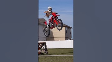 🔥Transform any location into your playground with Area 51. 🤘🏻 #mtbhopper #mtbhopperarea52