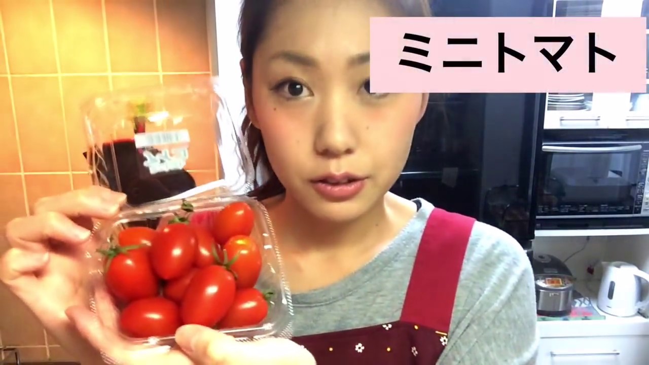 超簡単 お弁当おかず トマトとバジルのベーコン巻き Youtube