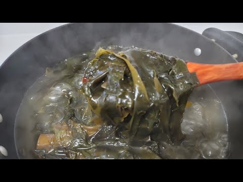 소고기없이 미역만으로 깊고 감칠맛나게 <strong>끓이는</strong> <strong>법</strong>/시원하고 맛있는 <strong>미역국</strong>