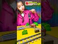 It’s a Red Light! 🚦🛑 Traffic Light from Cardboard! 🥰✨