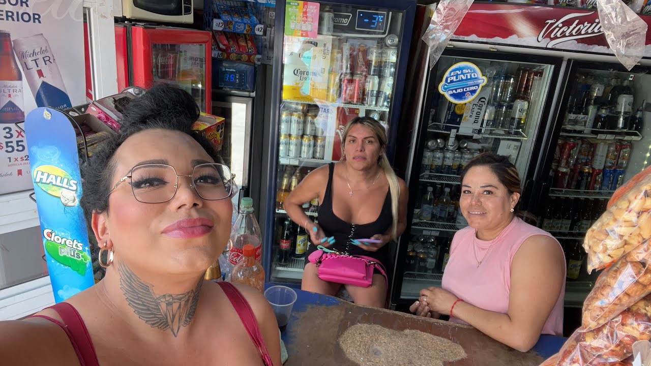 Hora en el Modelorama de Magda