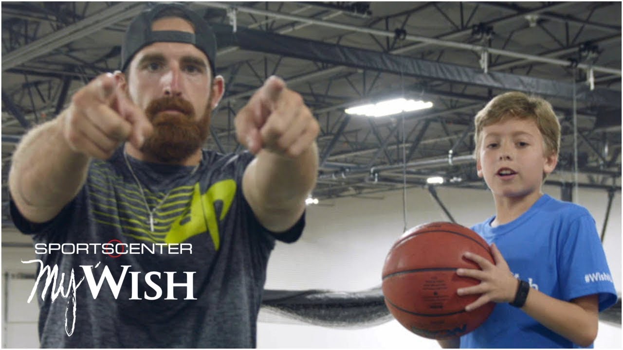 ⁣My Wish: Dude Perfect performs trick shots with 11-year-old Nolan | SportsCenter