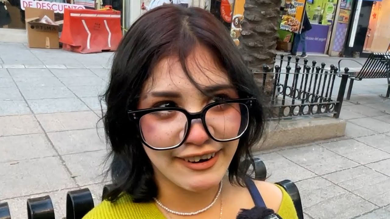 ¿AMOR O ESTABILIDAD ECONÓMICA?