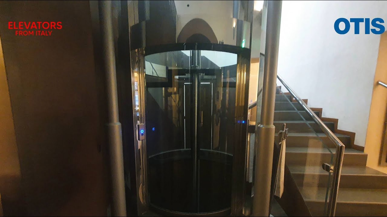 BUSTED while filming a circular 2005 OTIS 2000H hydraulic elevator@Public Toilet, Florence, Italy