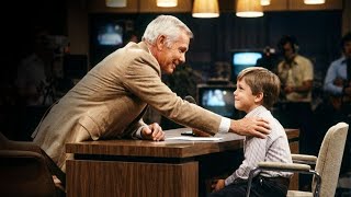 Johnny Carson FROZE when this 9-year-old cancer patient asked ONE question — audience went SILENT