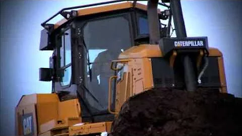 Cat® D7E with Electric Drive | First Impressions