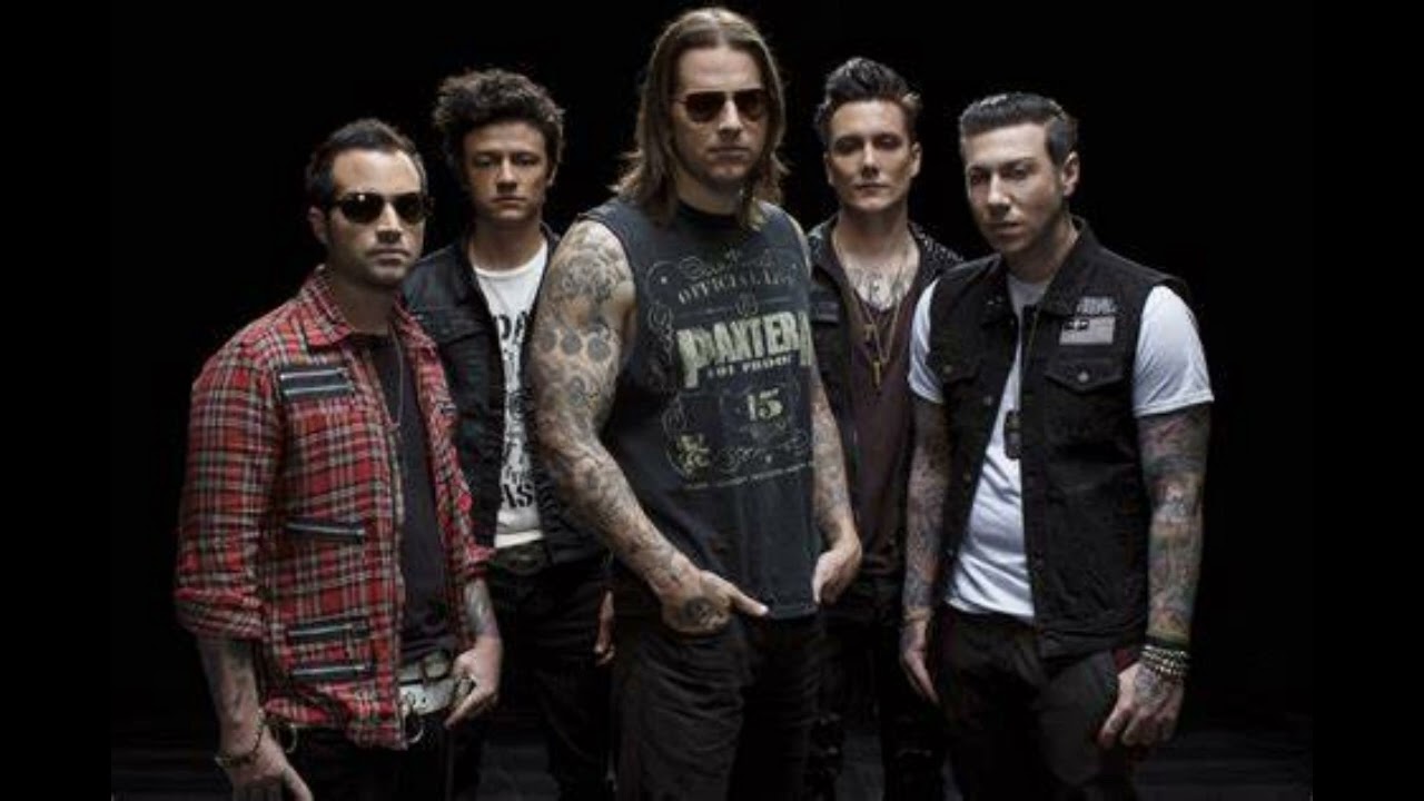 Avenged Sevenfold Hail to the King ( drum bass and vocals ) 