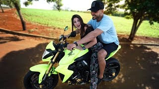 Ensinei A Gata Andar Na Cb1000 Amarela