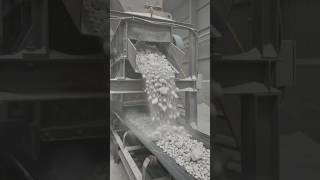 White candy chalk clay #satisfying #sandmentcrushing #crunchycrumbles #clay #relaxing #cementart