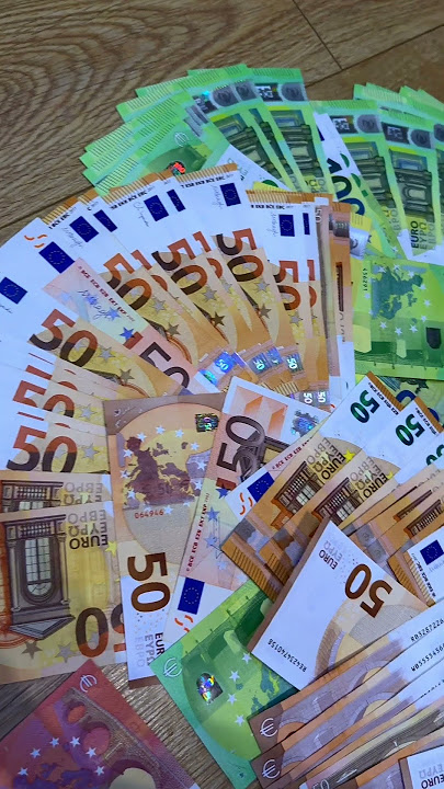 wait for end  #motivation #cash #money #euro #millionaire #shorts