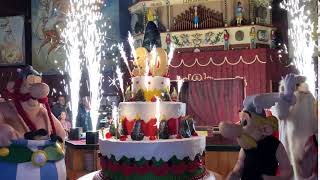 Parc Asterix Gateau Anniversaire 30ans 30 Avril 19 Youtube Parc Asterix Gateau Anniversaire 30ans 30 Avril 19 Youtube