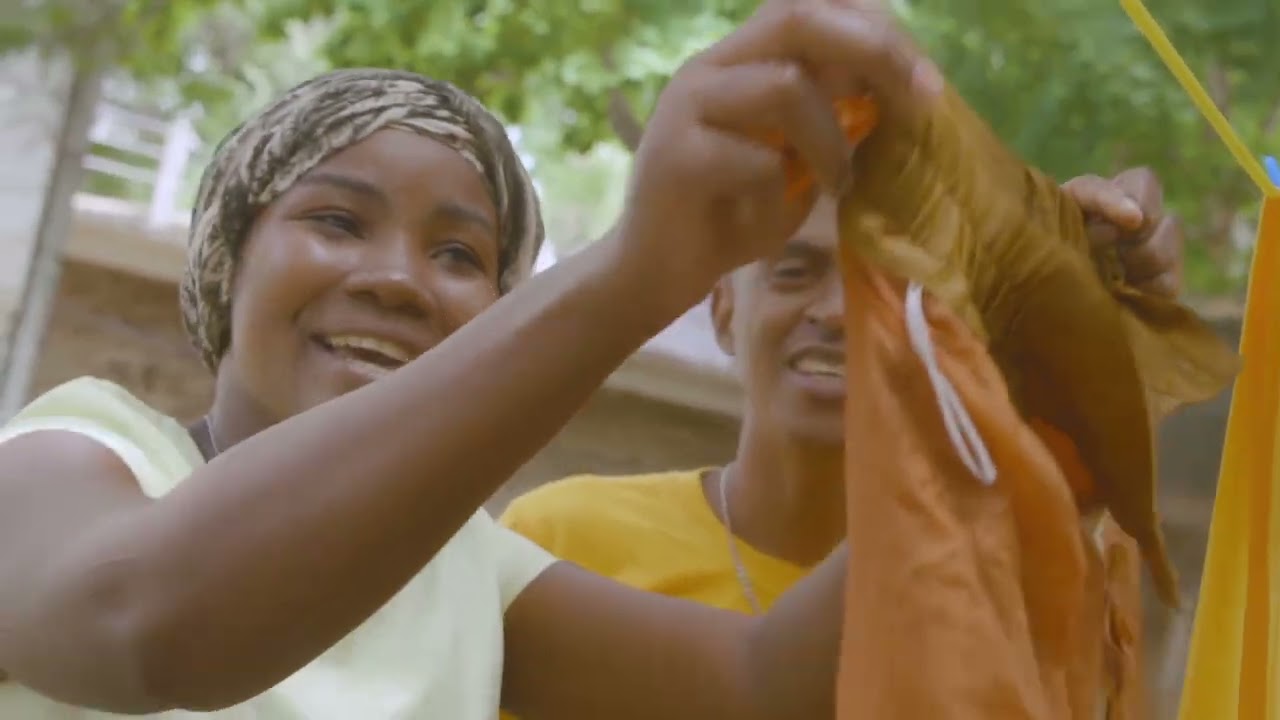 SALAKADY   VAVAIGNY  VOL3 ((Clip Officiel))