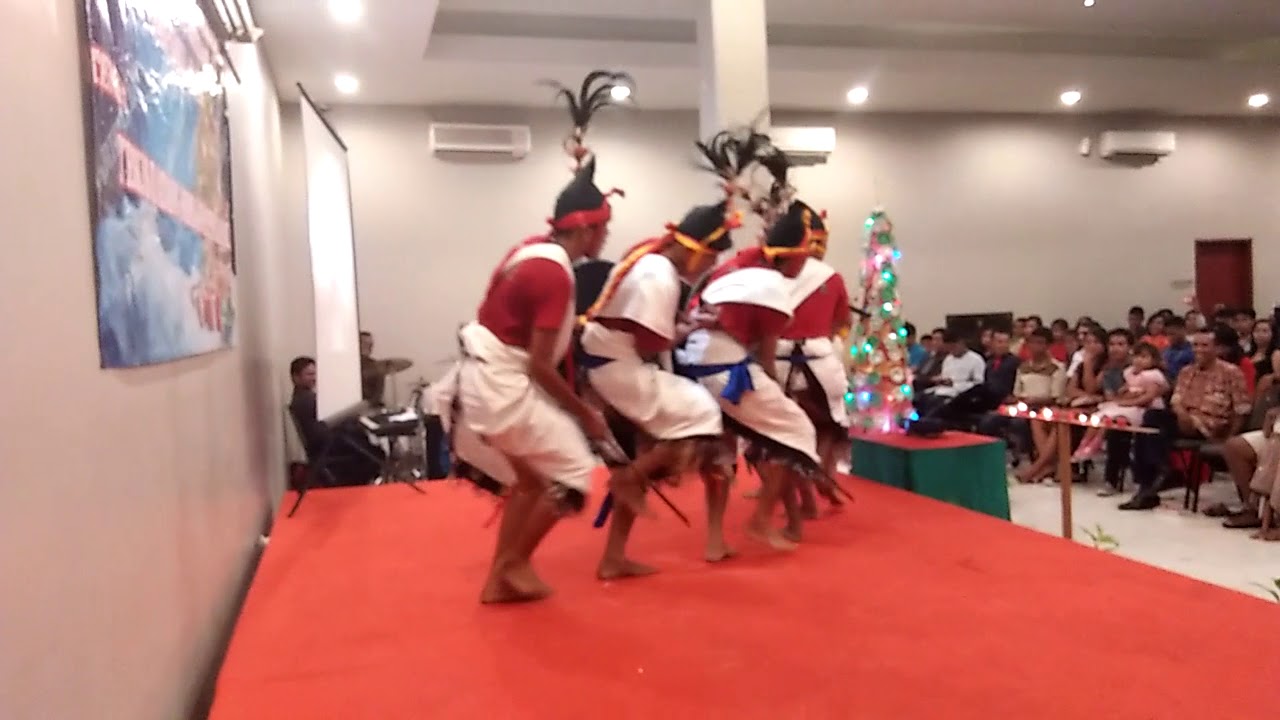 Tarian kataga paripiaku Bali
