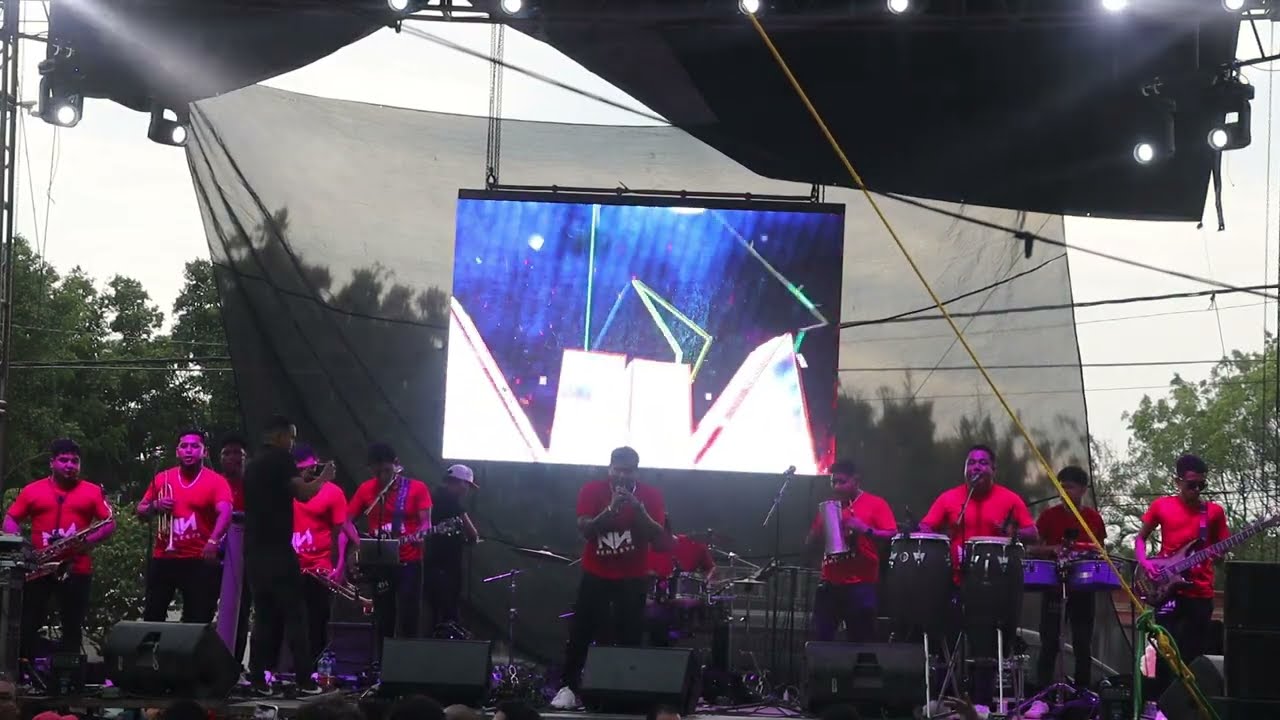 Mi negra guapachosa, La mordidita, Baila morenita · Nemesys Los Reyes