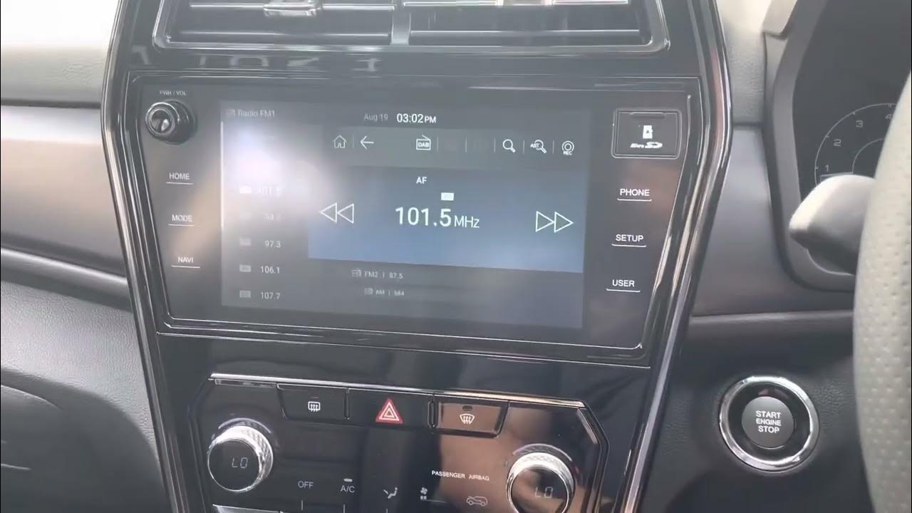 How to use the Radio on the infotainment unit in the SsangYong Tivoli ...