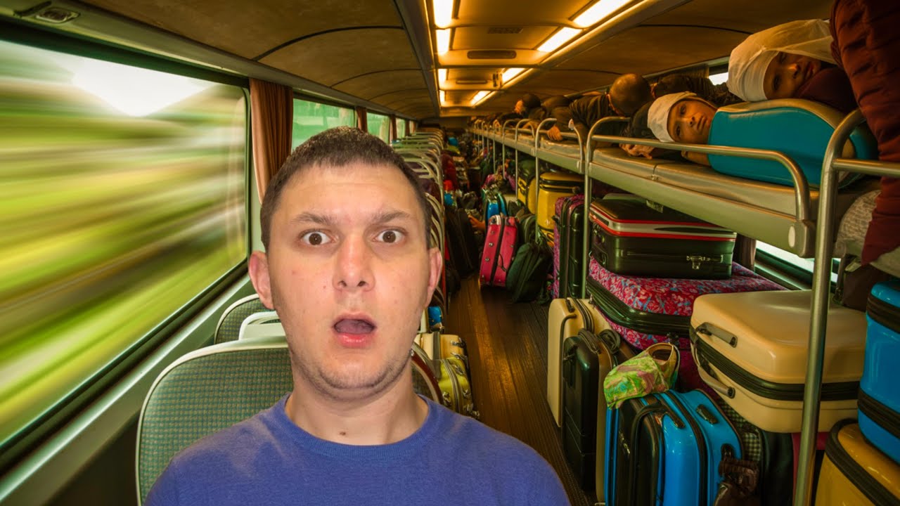 16 Hours TRAPPED on a Sleeper Bus!🤯🇻🇳