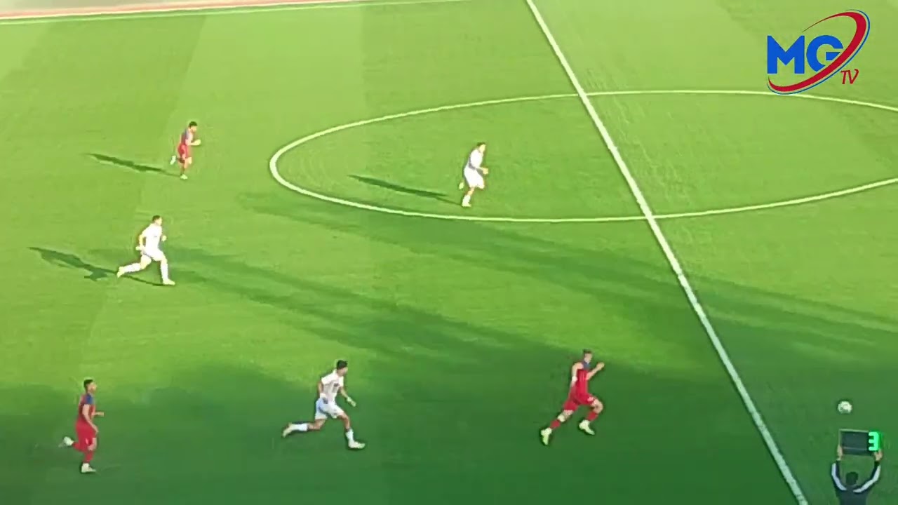 ملخص لقاء اتحاد عنابة شباب باتنة الذي انتهى لصالح الشباب ب1/0