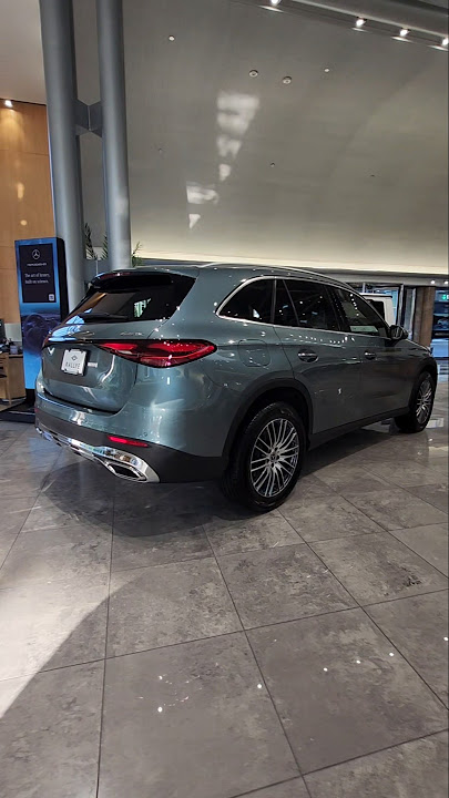 🩶 New 2025 Mercedes-Benz GLC 300 4MATIC in Verde Silver Metallic, now available at Rallye Motors!
